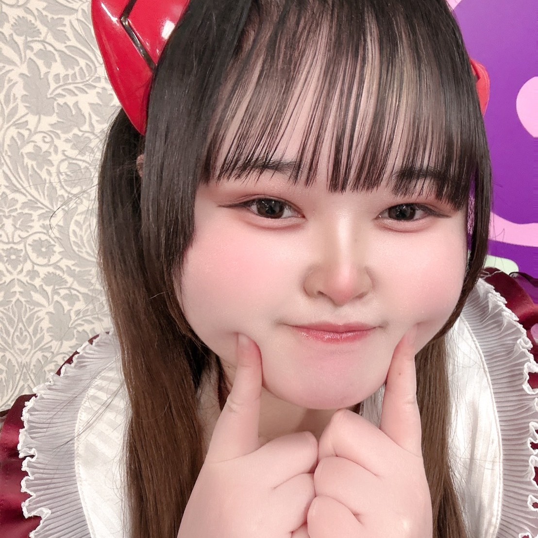 秋葉原のぽっちゃり専門メイドカフェShangrila(シャングリラ)に所属する、引っ込み思案で努力家な自堕落ネルさんの写真
